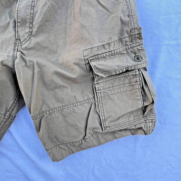 Men's Levi's Black Cargo S40196 Shorts Size 36 kaki Multi Pockets Hiking Grunge - Picture 6 of 14
